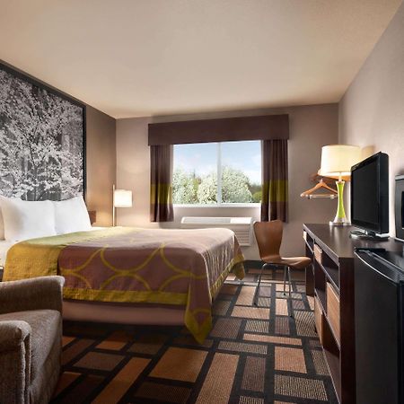Super 8 By Wyndham Akron S/Green/Uniontown Oh Exteriör bild