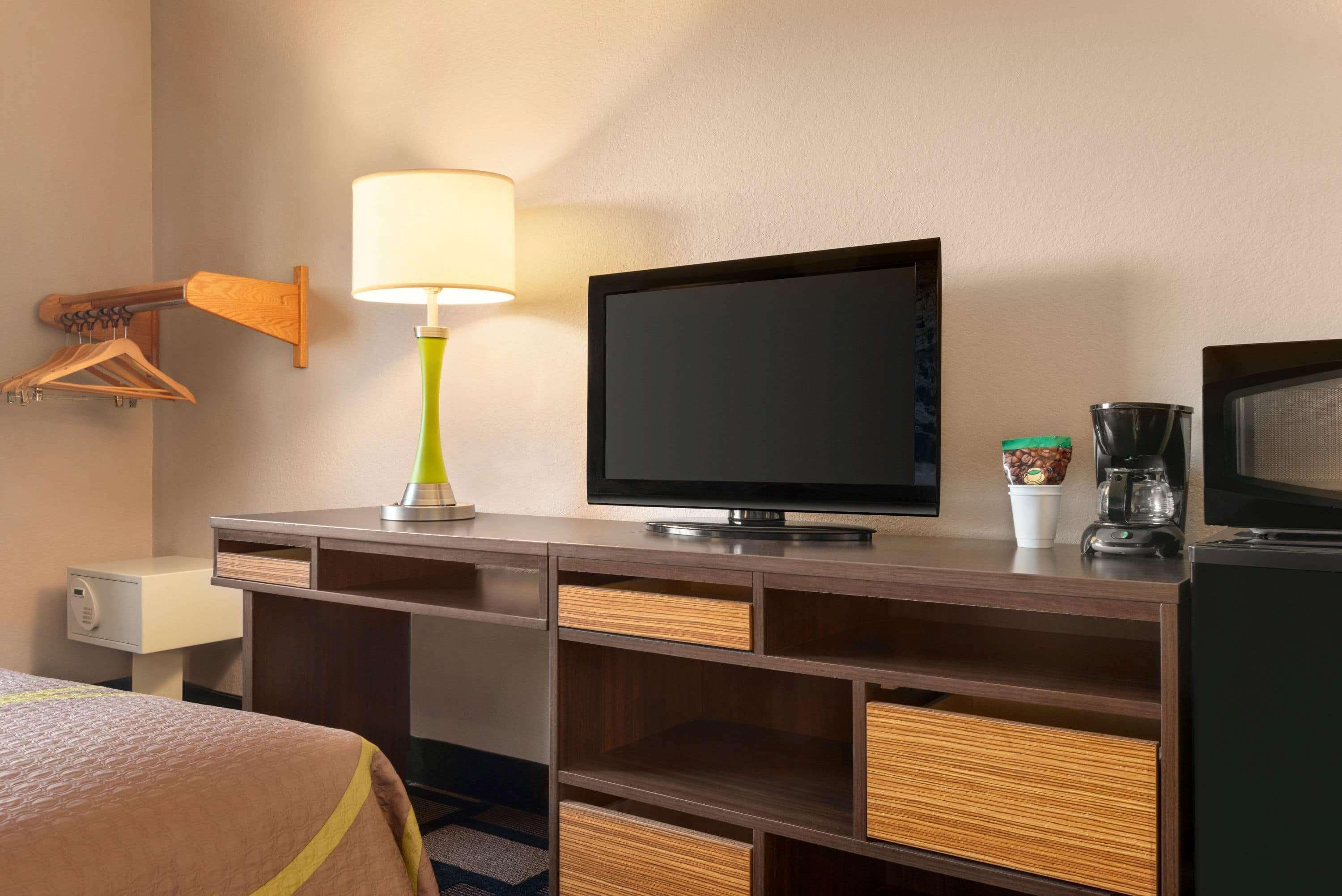 Super 8 By Wyndham Akron S/Green/Uniontown Oh Exteriör bild