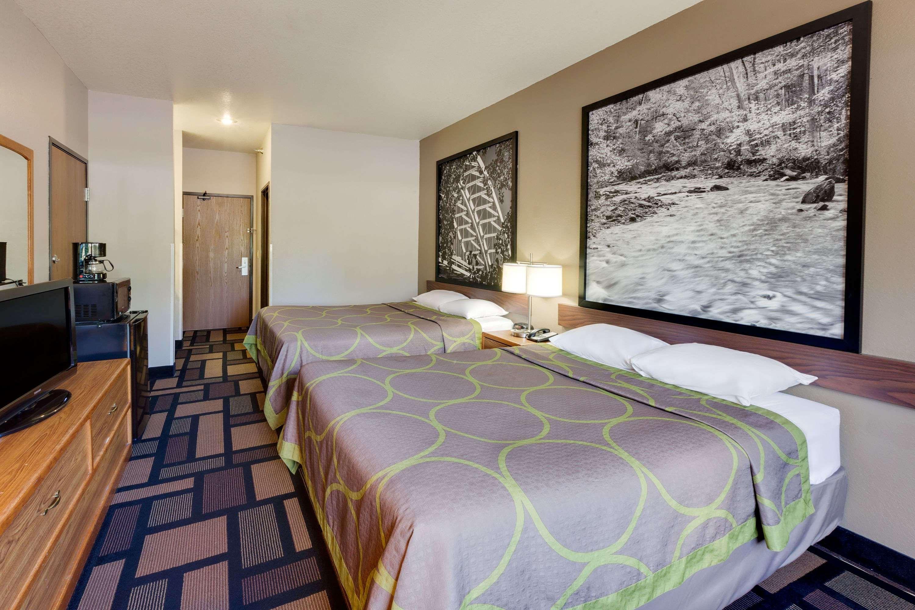 Super 8 By Wyndham Akron S/Green/Uniontown Oh Exteriör bild